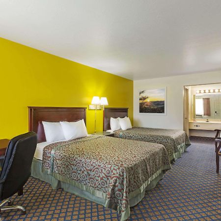 Days Inn By Wyndham Delta Extérieur photo